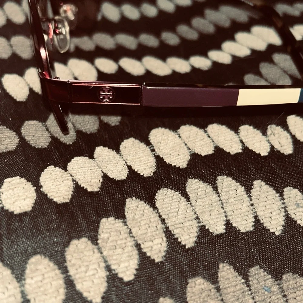 Tory Burch Burgandy Sunglasses - Picture 2 of 9